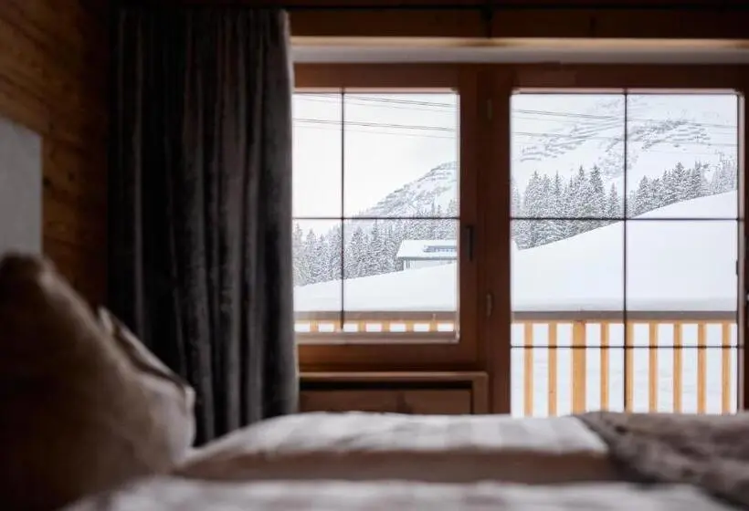 سوییت خانوادگی, & Chalet Montana
