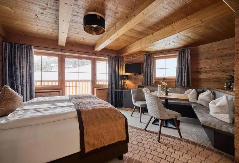 سوییت خانوادگی, & Chalet Montana