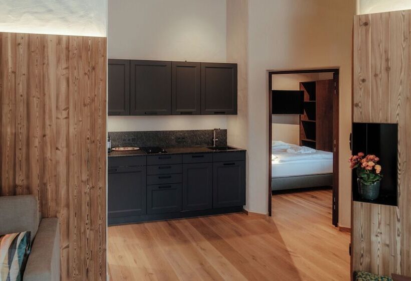 2ベッドルームスーペリアスイート, Der Bär