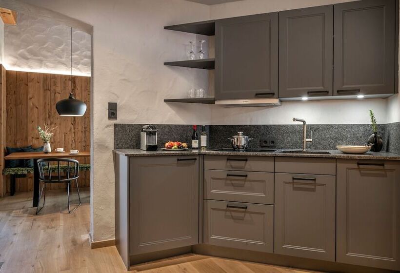 2ベッドルームスーペリアスイート, Der Bär