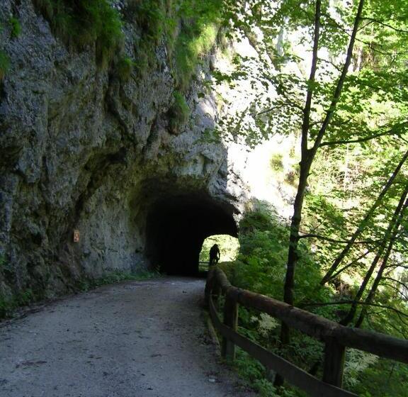 标准间, Gasthof Hensle