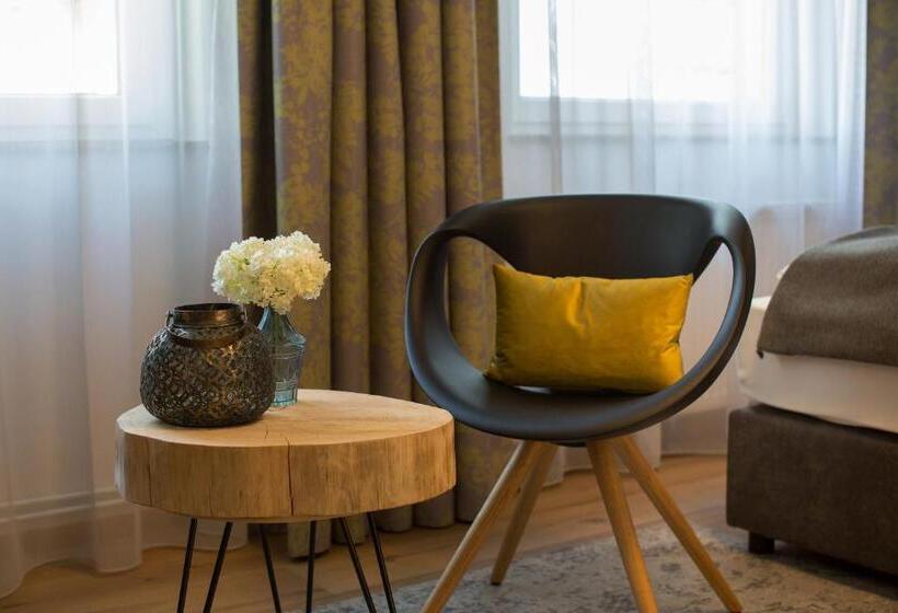 غرفة قياسية, Grüner Baum