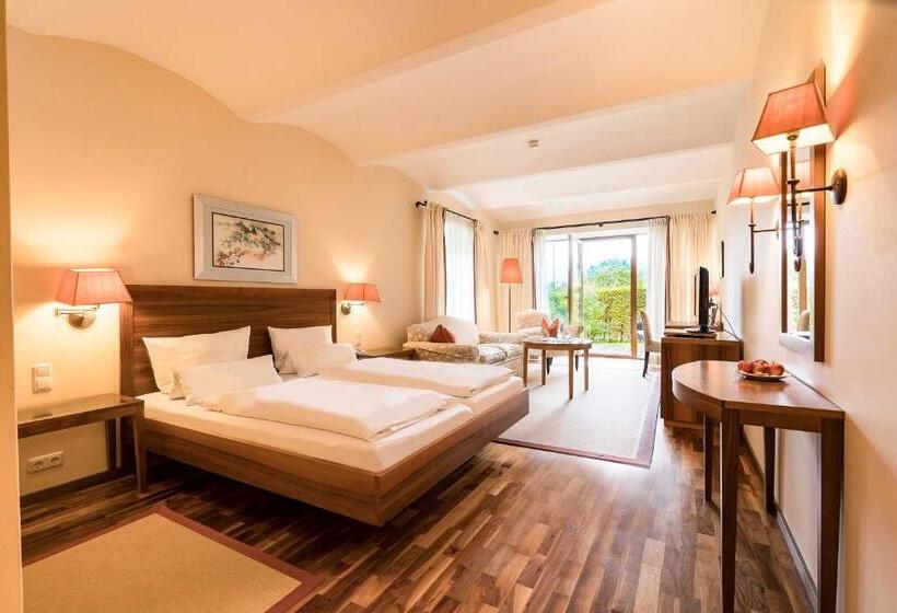 スーペリアールーム, Hollweger