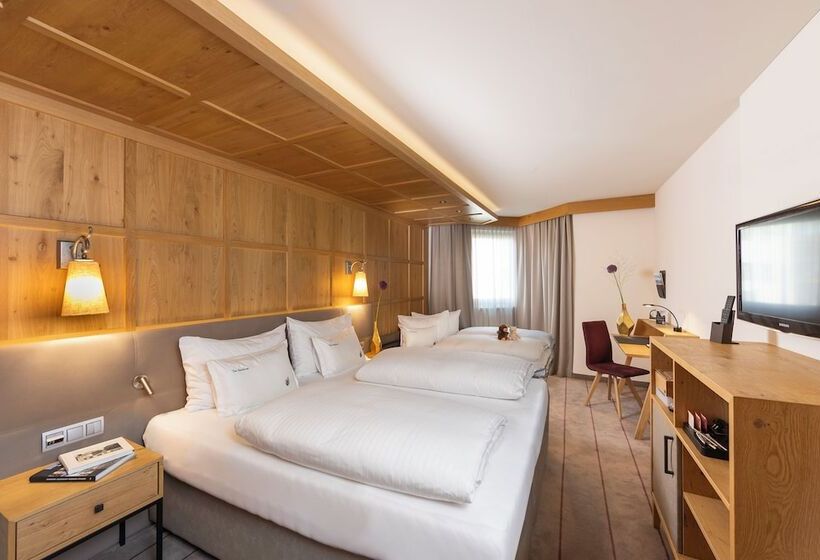 اتاق سوپریور, Innsbruck