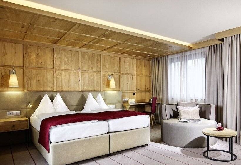 اتاق سوپریور, Innsbruck