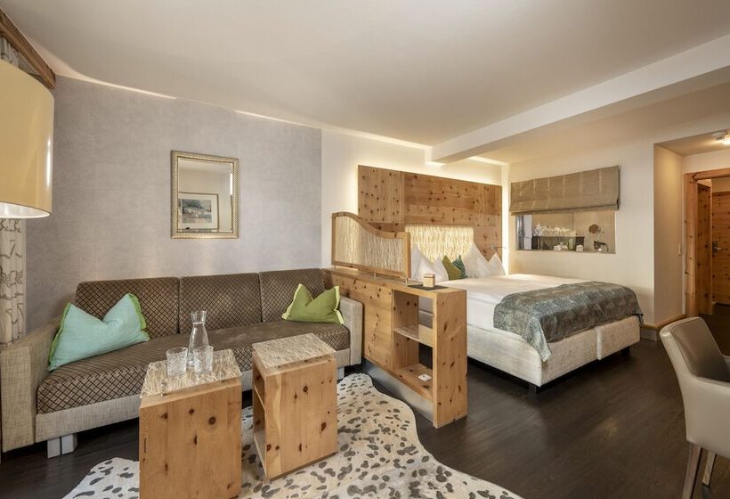 小型豪华套房, Kendler