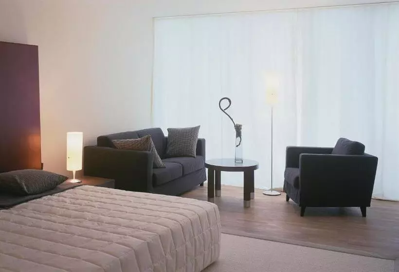 Quarto deluxe, Madlein