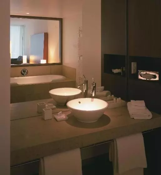 Quarto deluxe, Madlein