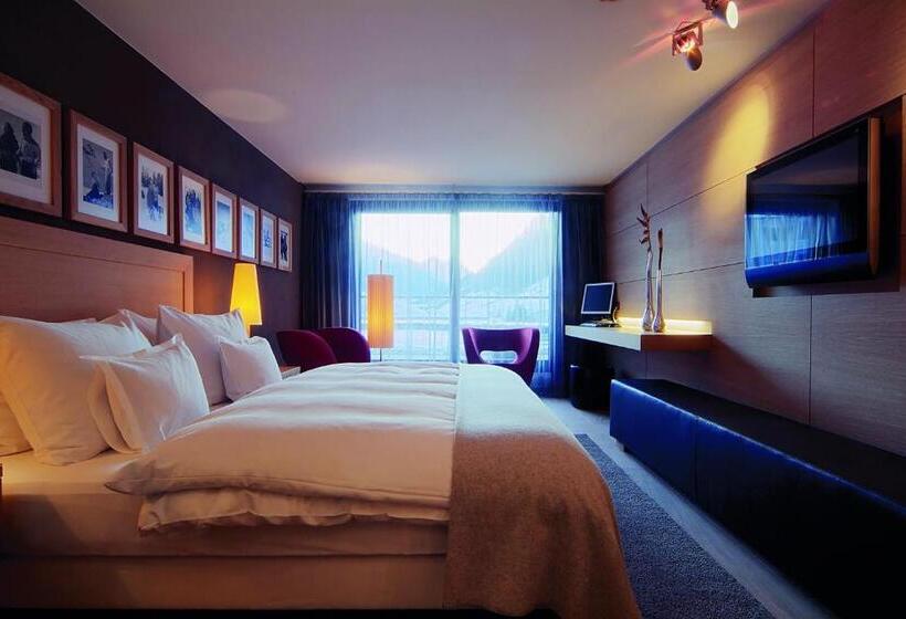 バルコニー付きスタンダードルーム, Madlein