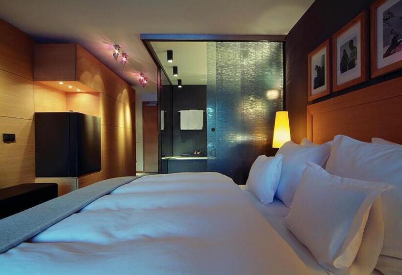 バルコニー付きスタンダードルーム, Madlein