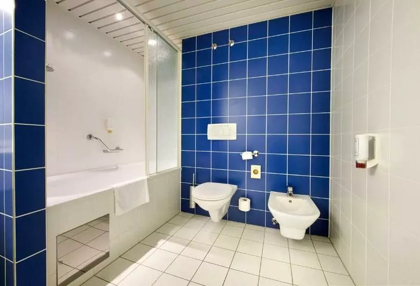 اتاق استاندارد یک نفره, Strudlhof Vienna