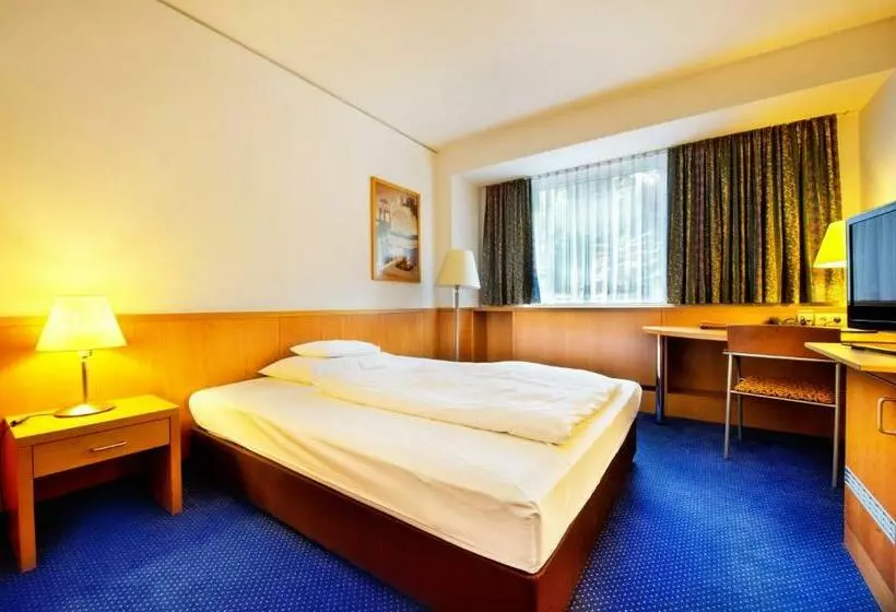 اتاق استاندارد یک نفره, Strudlhof Vienna