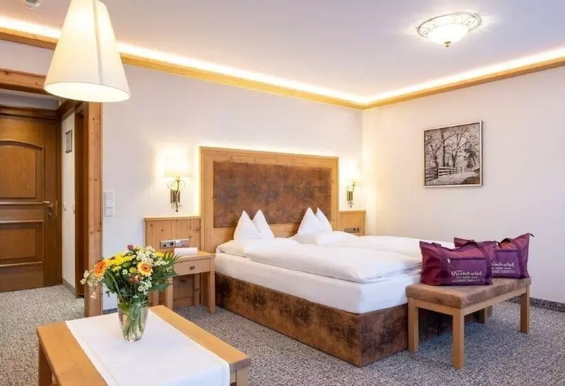 اتاق استاندارد با چشم‌انداز کوهستان, Parkhotel Seefeld