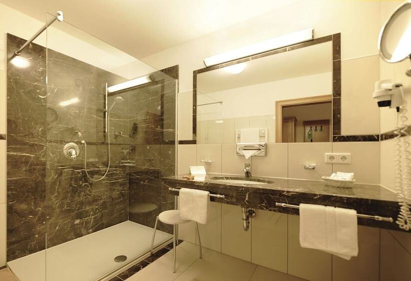 Номер Superior Вид на Горы, Parkhotel Seefeld