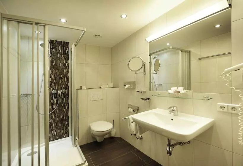 اتاق استاندارد, Parkhotel Seefeld