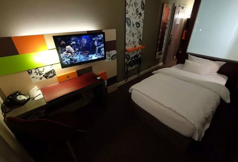 اتاق استاندارد یک نفره, Max Brown Hotel 5th District, Part Of Sircle Collection   Formerly Pentahotel Vienna