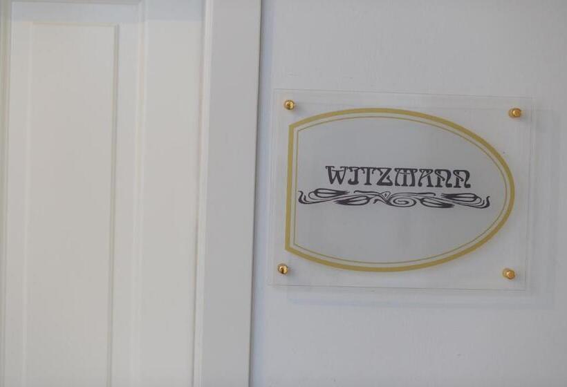 جناح مزود بجاكوزى, Post Karlon