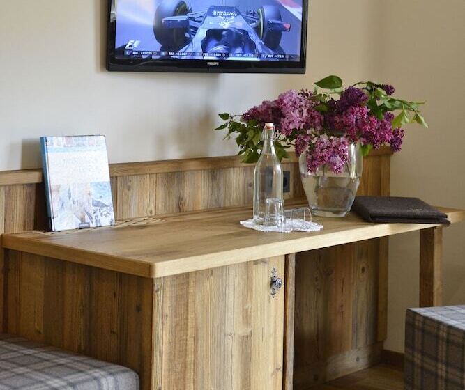 디럭스 룸, Post Seefeld Hotel & Spa