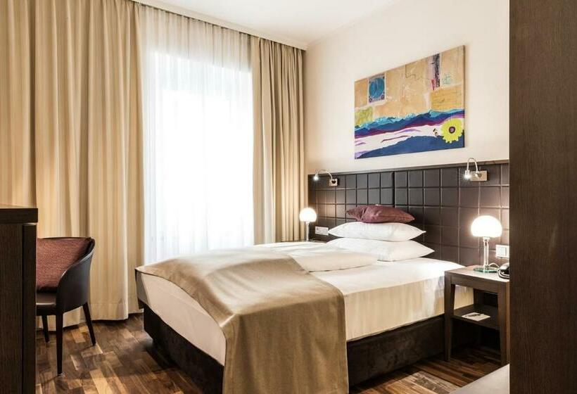 Номер Стандарт, Sandwirth