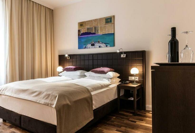 Номер Стандарт, Sandwirth