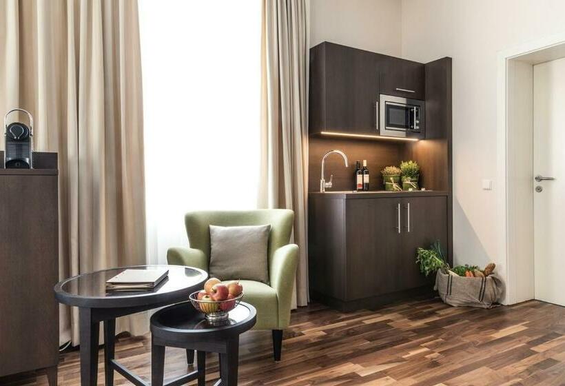 Полулюкс, Sandwirth