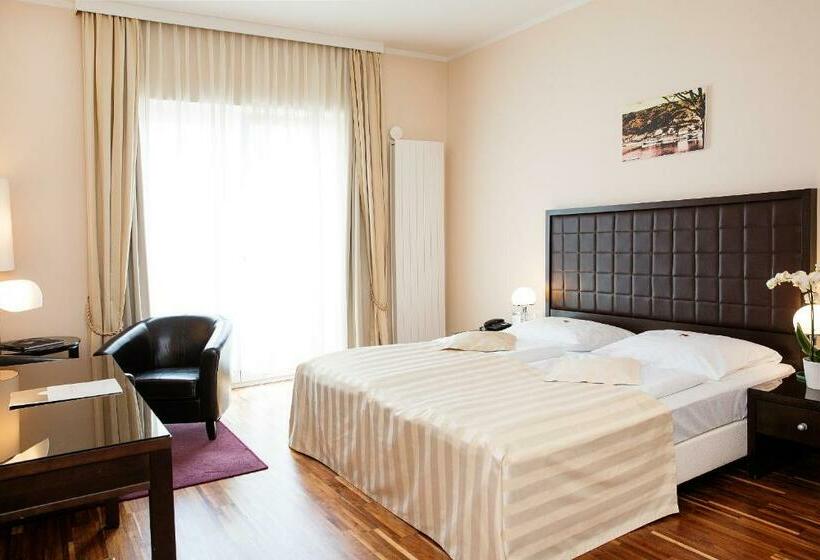 Номер Комфорт, Sandwirth