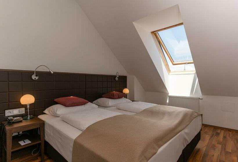 Апартаменты 1 Спальня с Террасой, Sandwirth