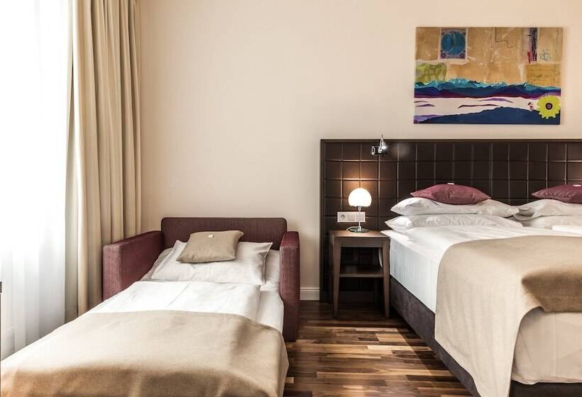 Номер Superior, Sandwirth