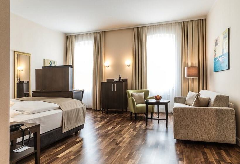 Номер Superior, Sandwirth