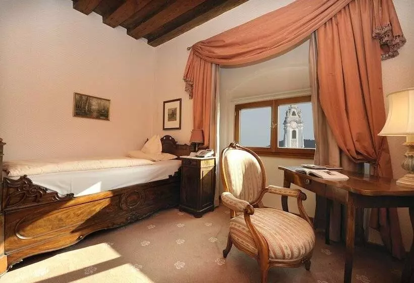 Standart Tek Kişilik Oda, Schloss Dürnstein