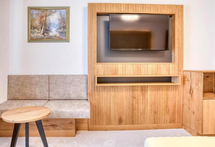 חדר סטנדרט, Alte Post