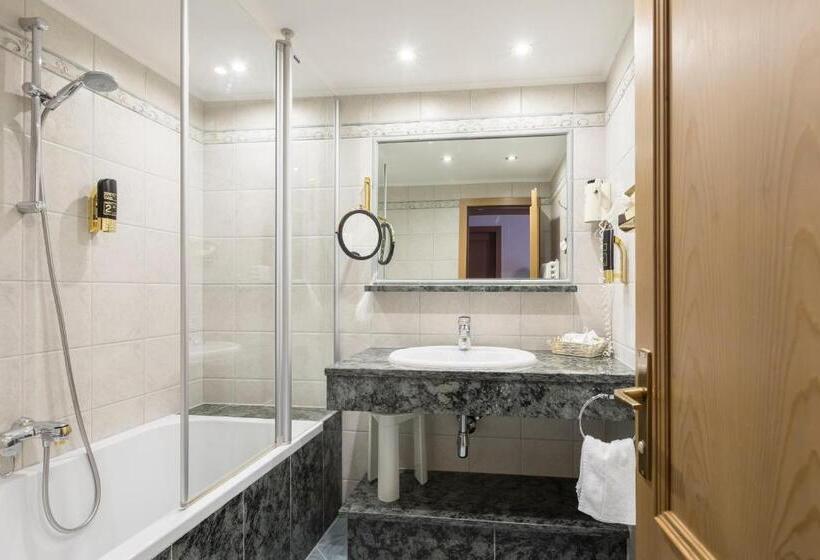 חדר סטנדרט, Alte Post