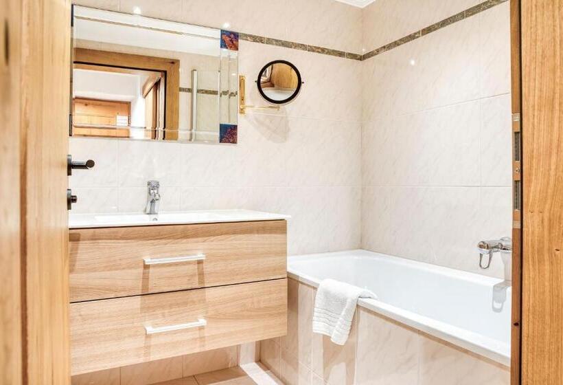 Quarto Estandar, Alte Post