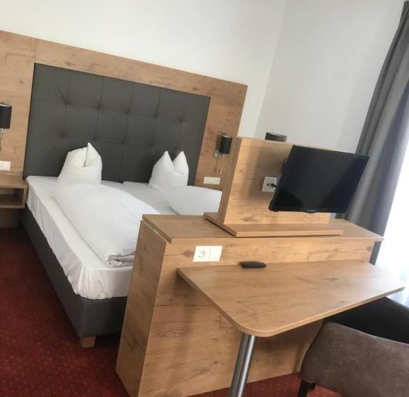 高级家庭房间, Wilder Mann