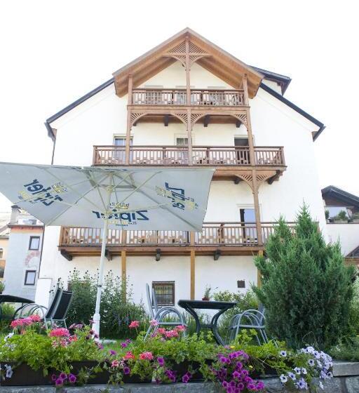 Comfort room with balcony, Wilder Mann