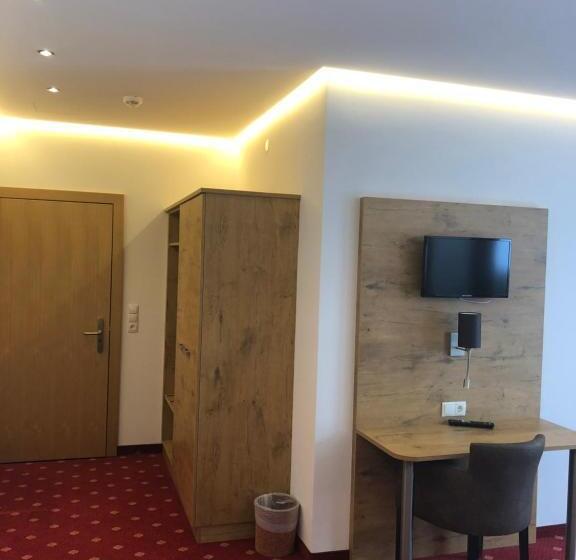 适合残疾人士使用的带超级大床的标准间, Wilder Mann