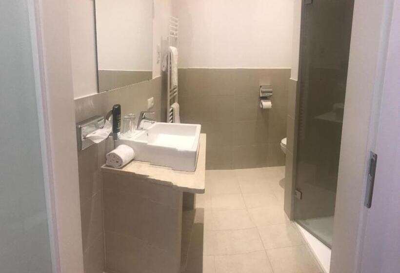 高级大房间, Wilder Mann