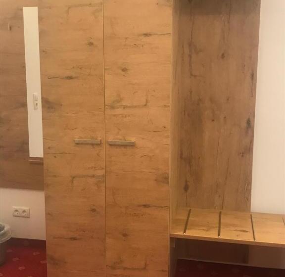 带阳台的高级房间, Wilder Mann