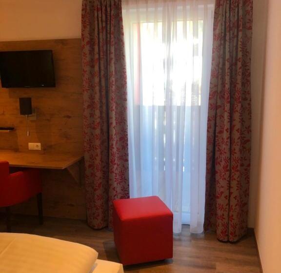 带阳台的高级房间, Wilder Mann