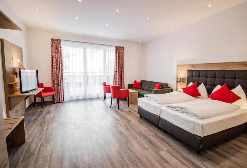 高级家庭房间, Wilder Mann