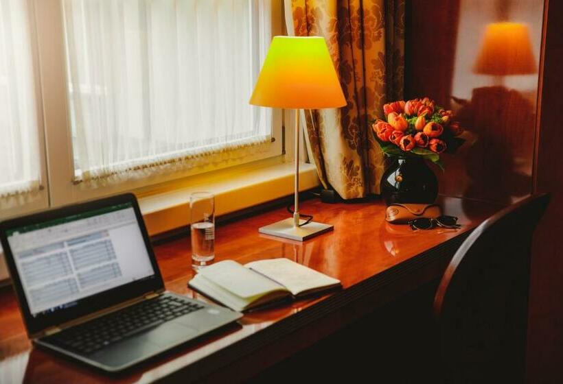 اتاق کلاسیک, Mercure Grand Hotel Biedermeier Wien