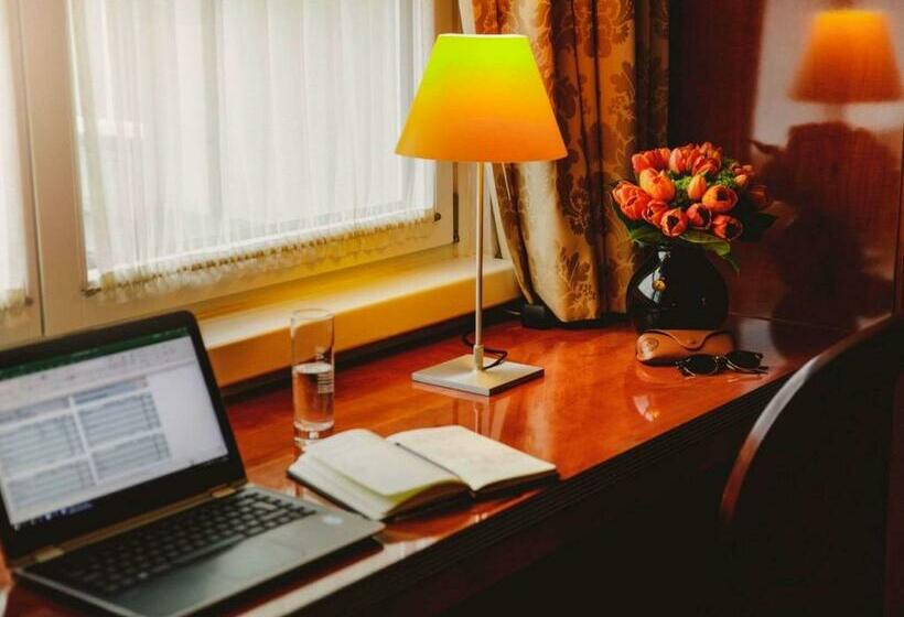 اتاق کلاسیک, Mercure Grand Hotel Biedermeier Wien