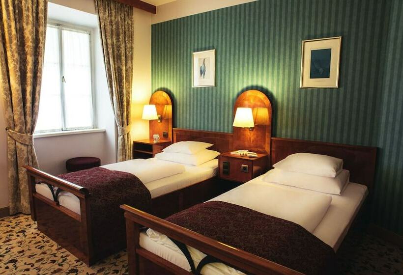 اتاق کلاسیک, Mercure Grand Hotel Biedermeier Wien