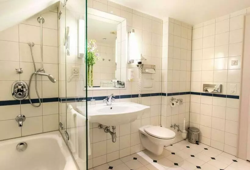 سوییت خانوادگی, Mercure Grand Hotel Biedermeier Wien