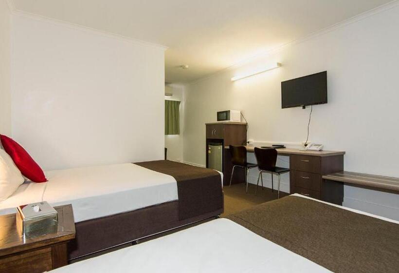 اتاق استاندارد, Coral Sands Motel