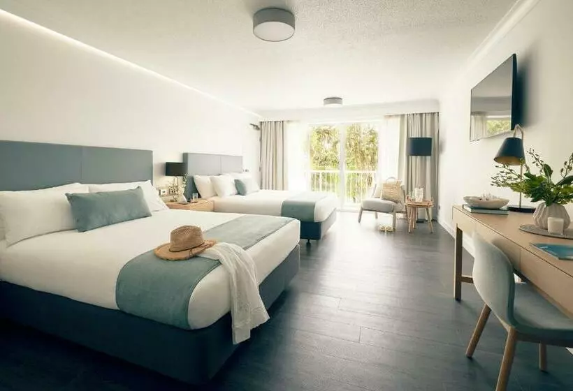 Superior-huone Allasnäkymä, Daydream Island Resort