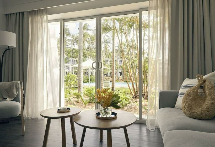 חדר סופריור נוף לבריכה, Daydream Island Resort