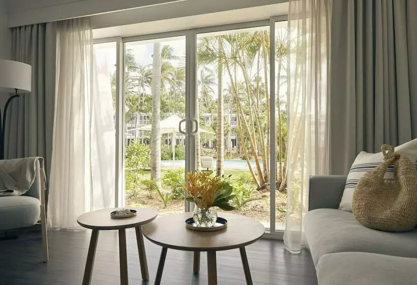 Superior-huone Allasnäkymä, Daydream Island Resort