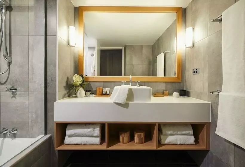 Superior-huone Allasnäkymä, Daydream Island Resort