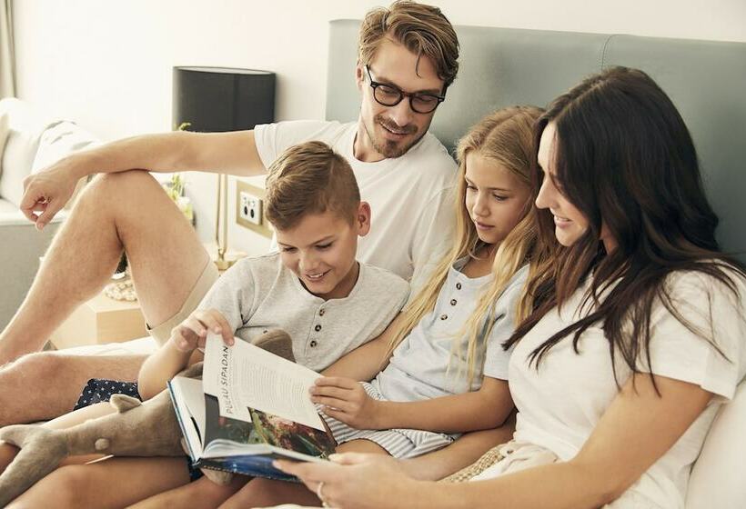 חדר סופריור נוף לבריכה, Daydream Island Resort